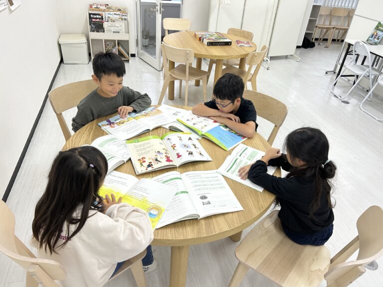 W Global Academy SEA 靭公園前校の様子